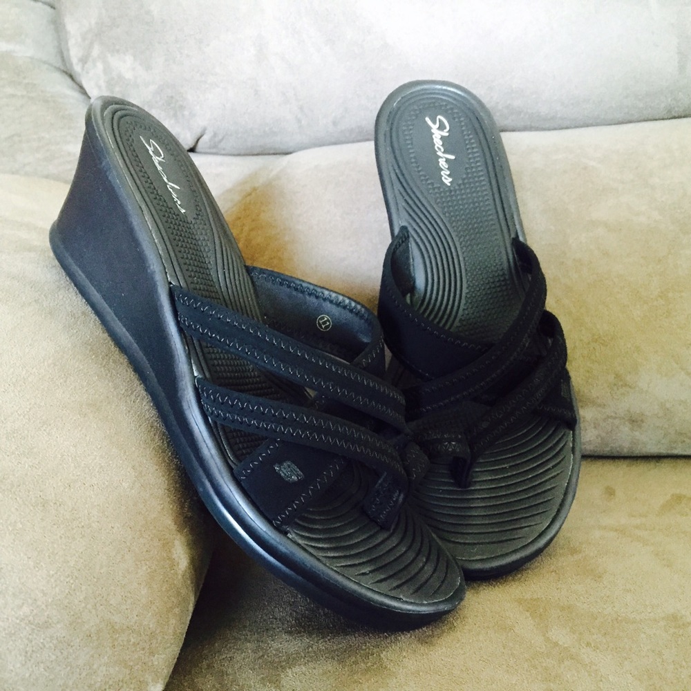 Skechers Slip On Sandal